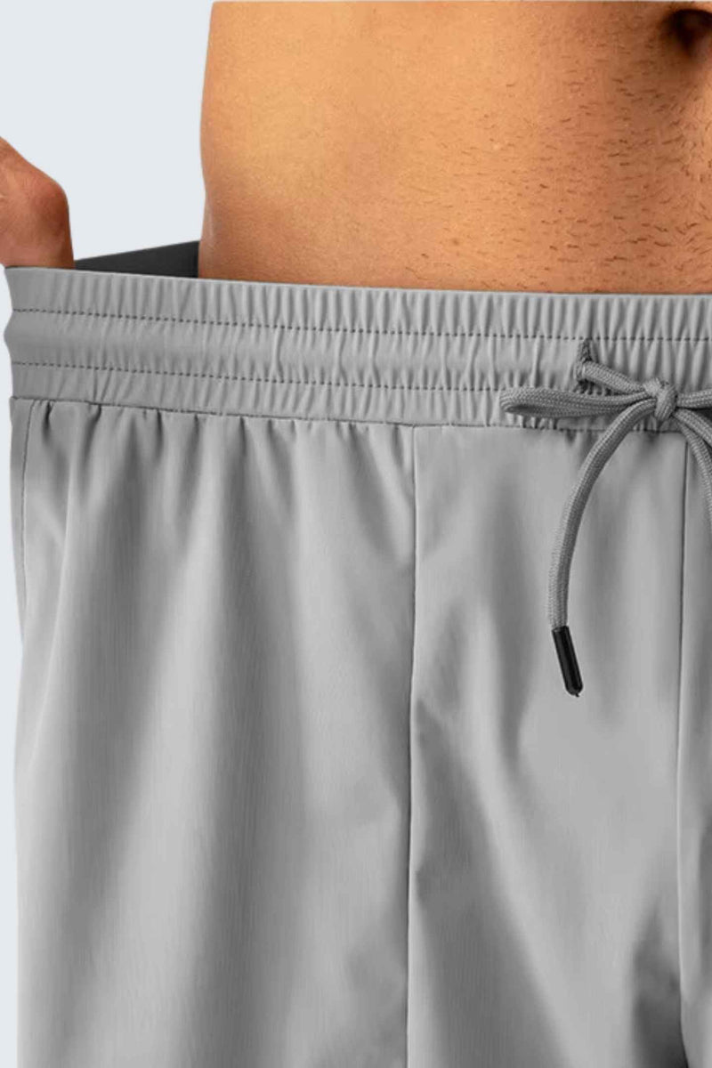 U StarAir Train Shorts 4" - Pebble