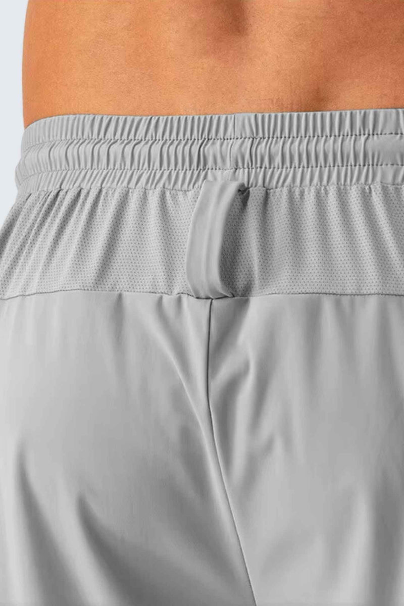 U StarAir Train Shorts 4" - Pebble