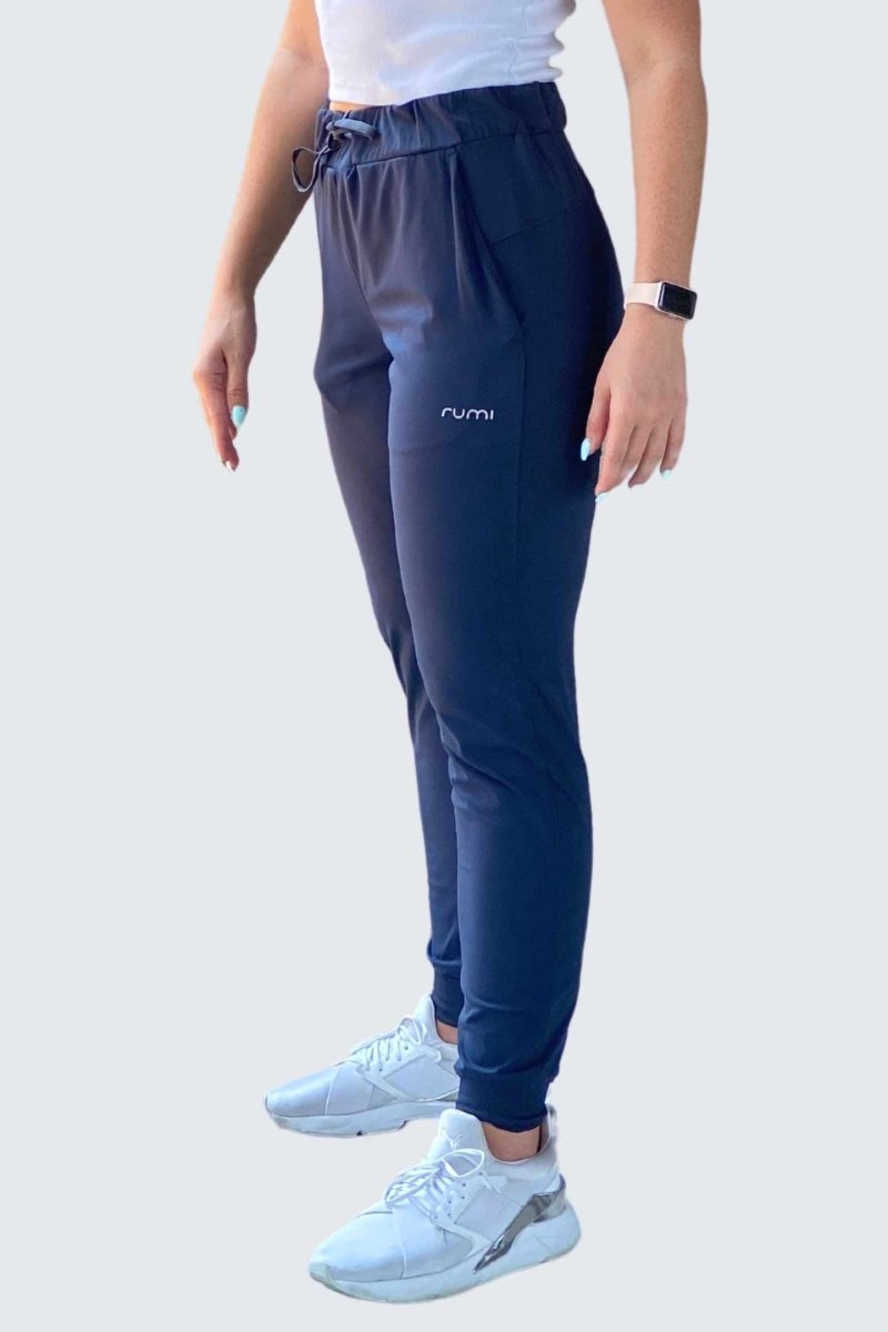 Rumi Earth - W SunSoft Joggers + Pockets 30" - Midnight - R124201MTP - Bottoms